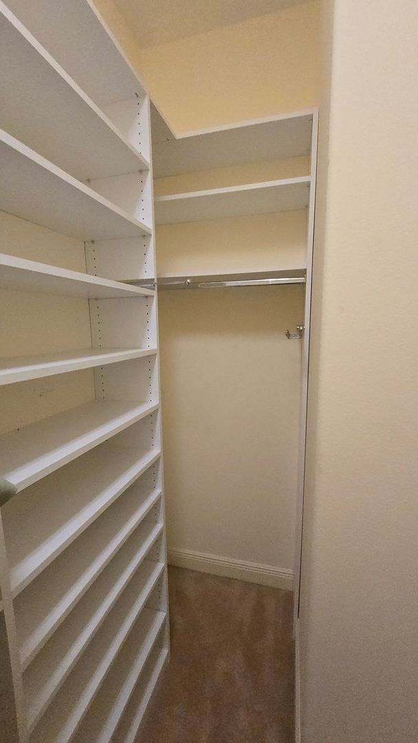 Building Photo - Stunning 3 Bedroom, 3 Bath Home – 2,500 sq/ft – Oversized Garages & Modern Upgrades