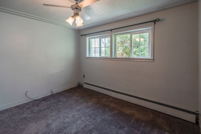Building Photo - 505 S 10th St