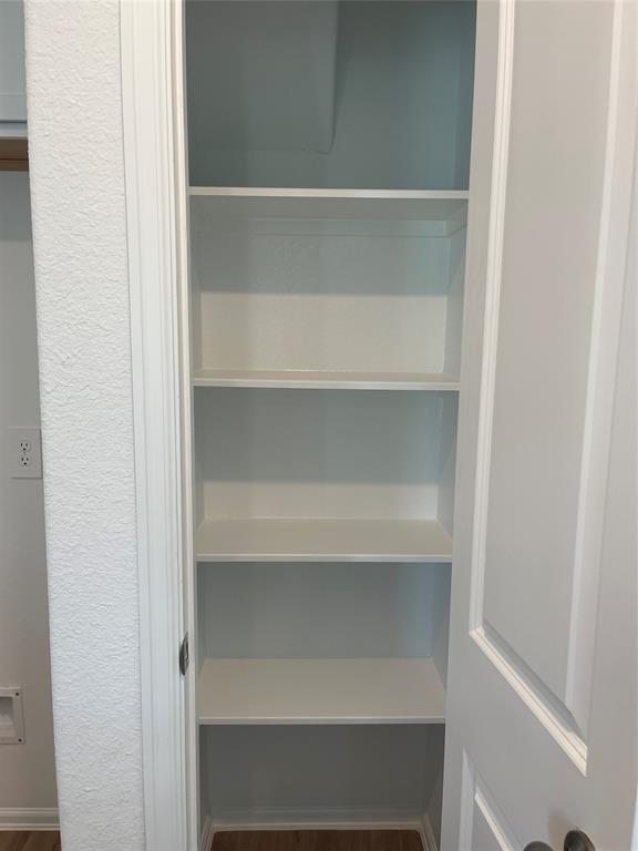 Building Photo - 440 Jewett Meadow Dr