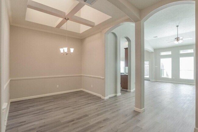 Building Photo - 13406 Lake Passage Ln