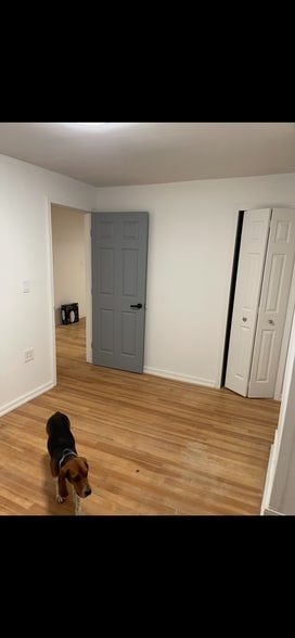 Smaller bedroom - 326 Cottage Grove Rd