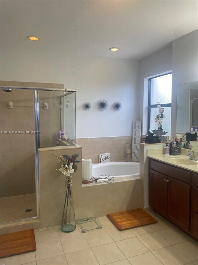 Building Photo - 15413 SW 176th Terr