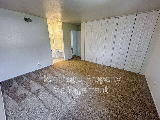 Building Photo - 65 Tarocco