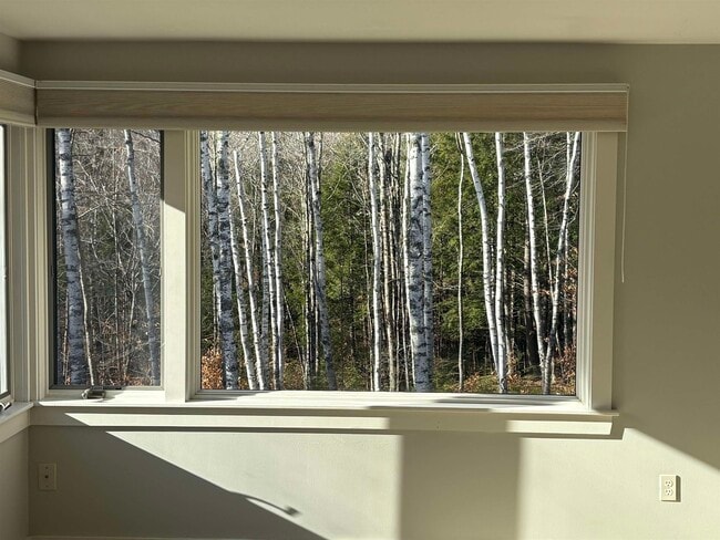 Building Photo - 290 Glen Ledge Rd