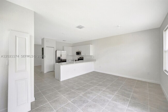 Building Photo - 29264 SW 163rd Ct