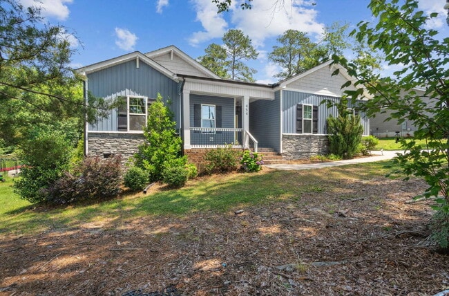 Building Photo - Charming 3-Bedroom Bunn Home with Granite ...