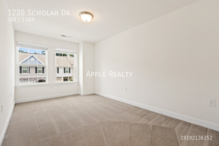 Building Photo - 1220 Scholar Dr