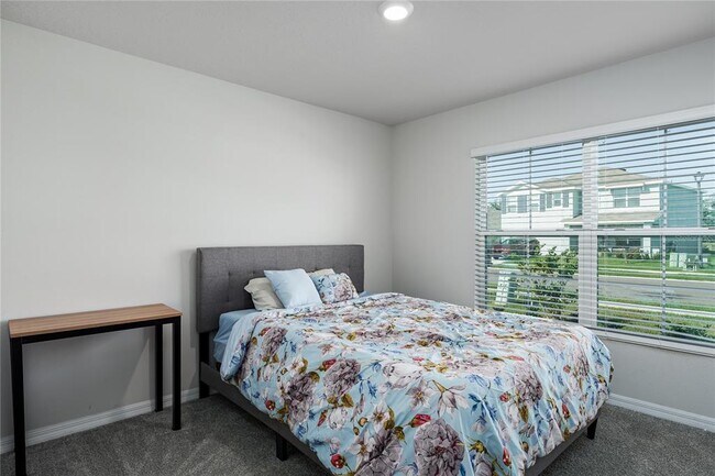 Building Photo - 12277 Mountain Is Trl