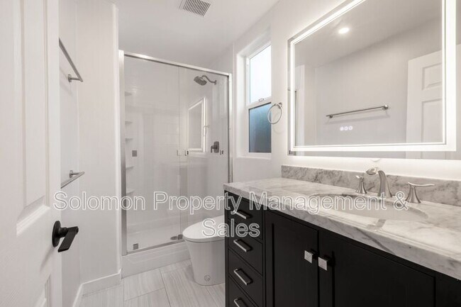 Building Photo - 316 Surfrider Way