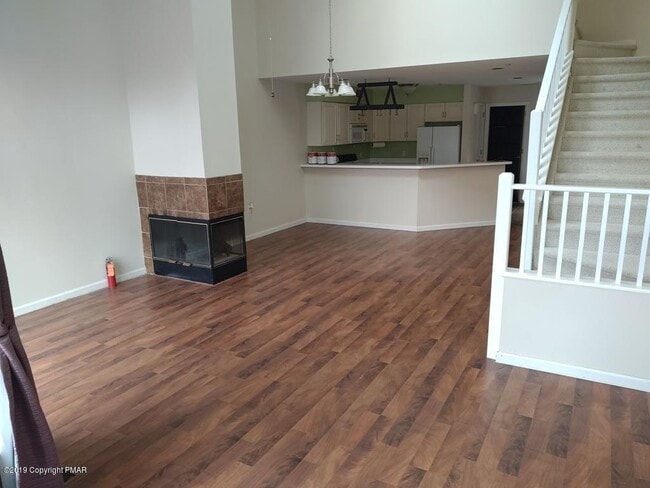 Building Photo - 305 Inverness Dr