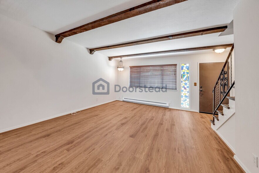 Building Photo - 5104 Westmont Ave