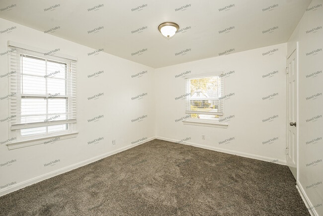 Building Photo - 4065 Wyncote Rd
