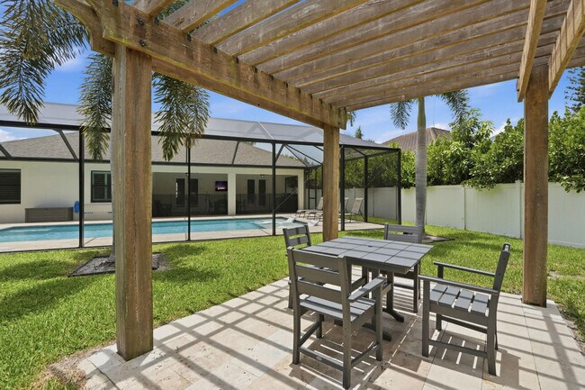 Building Photo - 3554 McComb Ln