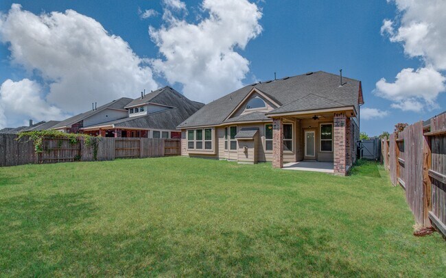 Building Photo - 17621 Northern Harrier Ct