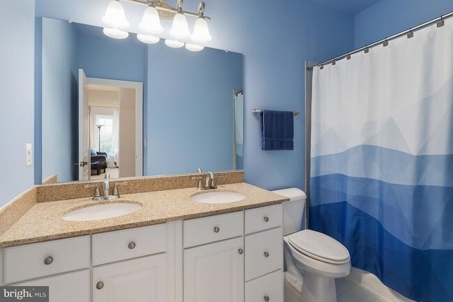 Building Photo - 21234 Park Grove Terrace