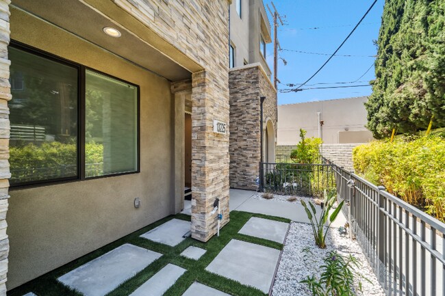 Building Photo - 13225 W Lumina Way