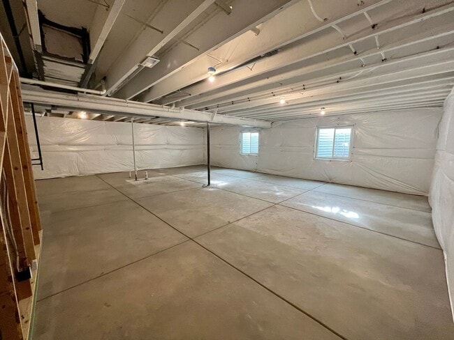 Building Photo - 6130 B Street Rd