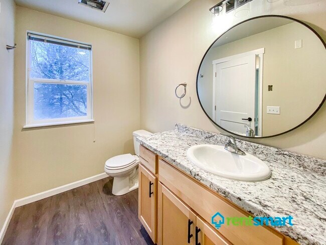 Building Photo - 3484 MT-200