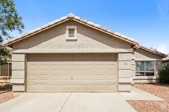 Building Photo - 8310 W Coolidge St