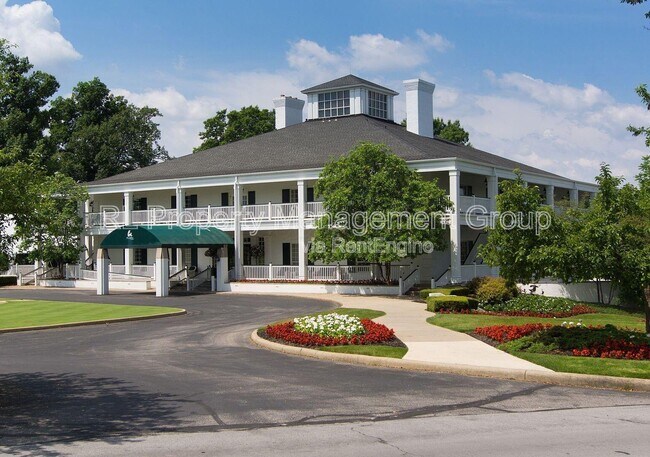Building Photo - 5551 Ainsley Dr