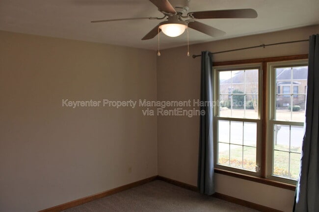 Building Photo - 1210 Plantation Lakes Cir