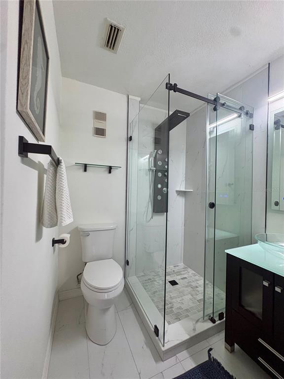 Building Photo - 136 Pompano Dr SE