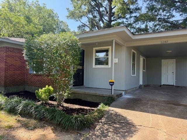 Primary Photo - 1297 Dogwood Dr