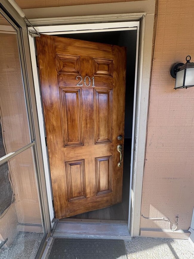 Building Photo - 7801 Shoal Creek Blvd