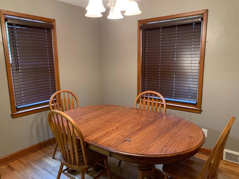 Dining Room - 2902 Wood Street