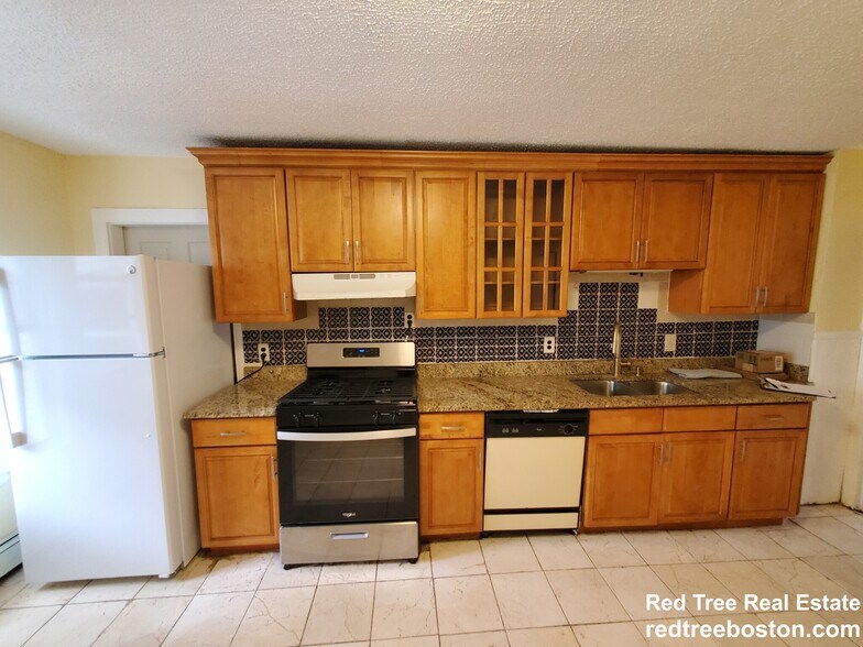 Building Photo - 7 High St Pl