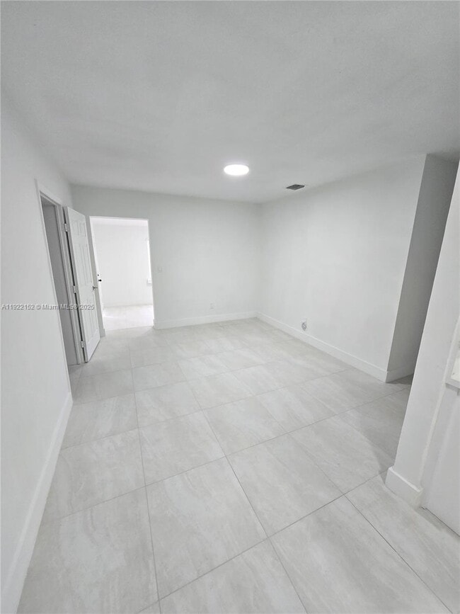 Building Photo - 10730 SW 149th Terrace