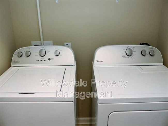 Building Photo - 702 Wickham Ridge Rd