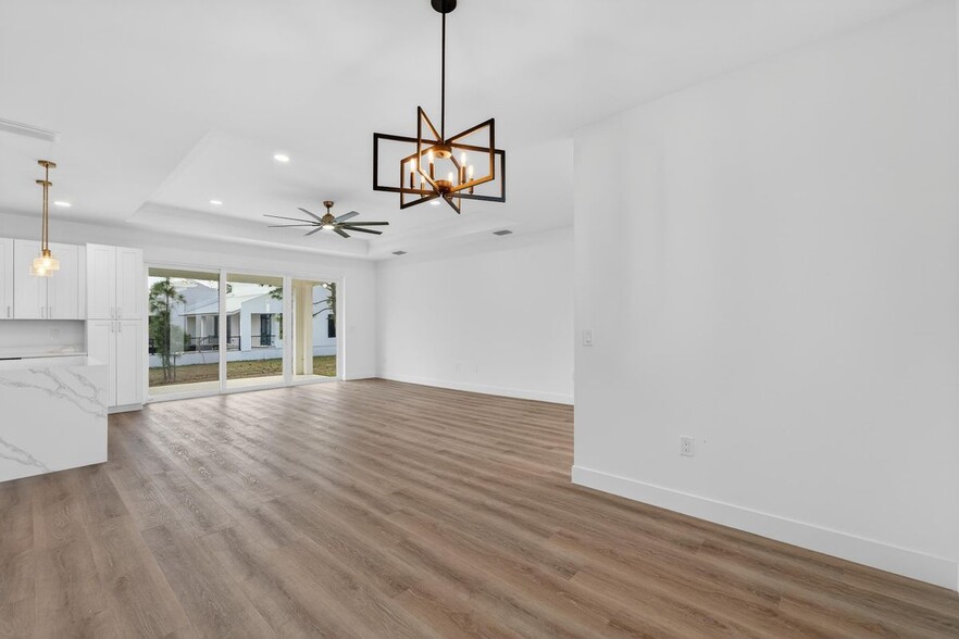 Building Photo - 14115 Ingraham Blvd