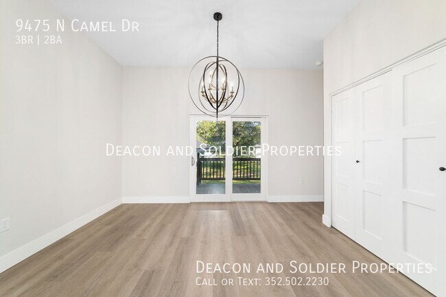 Building Photo - 9475 N Camel Dr