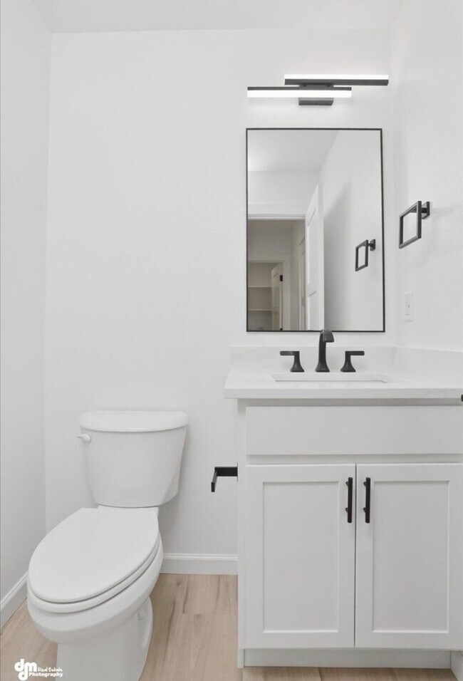 Building Photo - 336 Ashbrook Dr