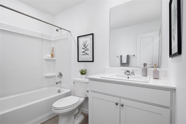 Building Photo - 15237 Grappling Irons Ln