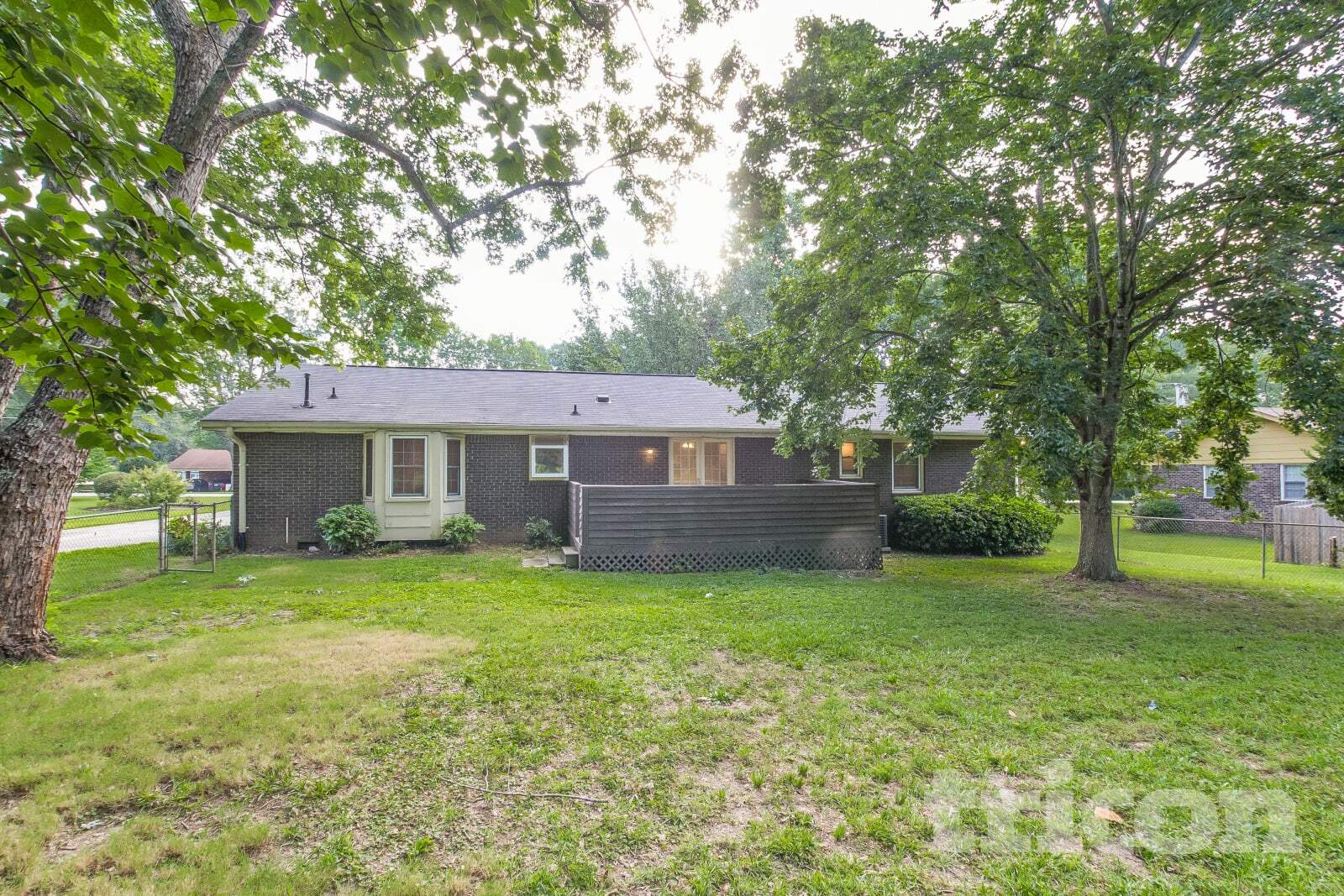 Building Photo - 2807 Alamo Pl