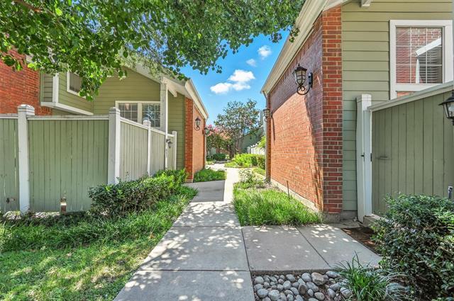 Building Photo - 6220 Bentwood Trail