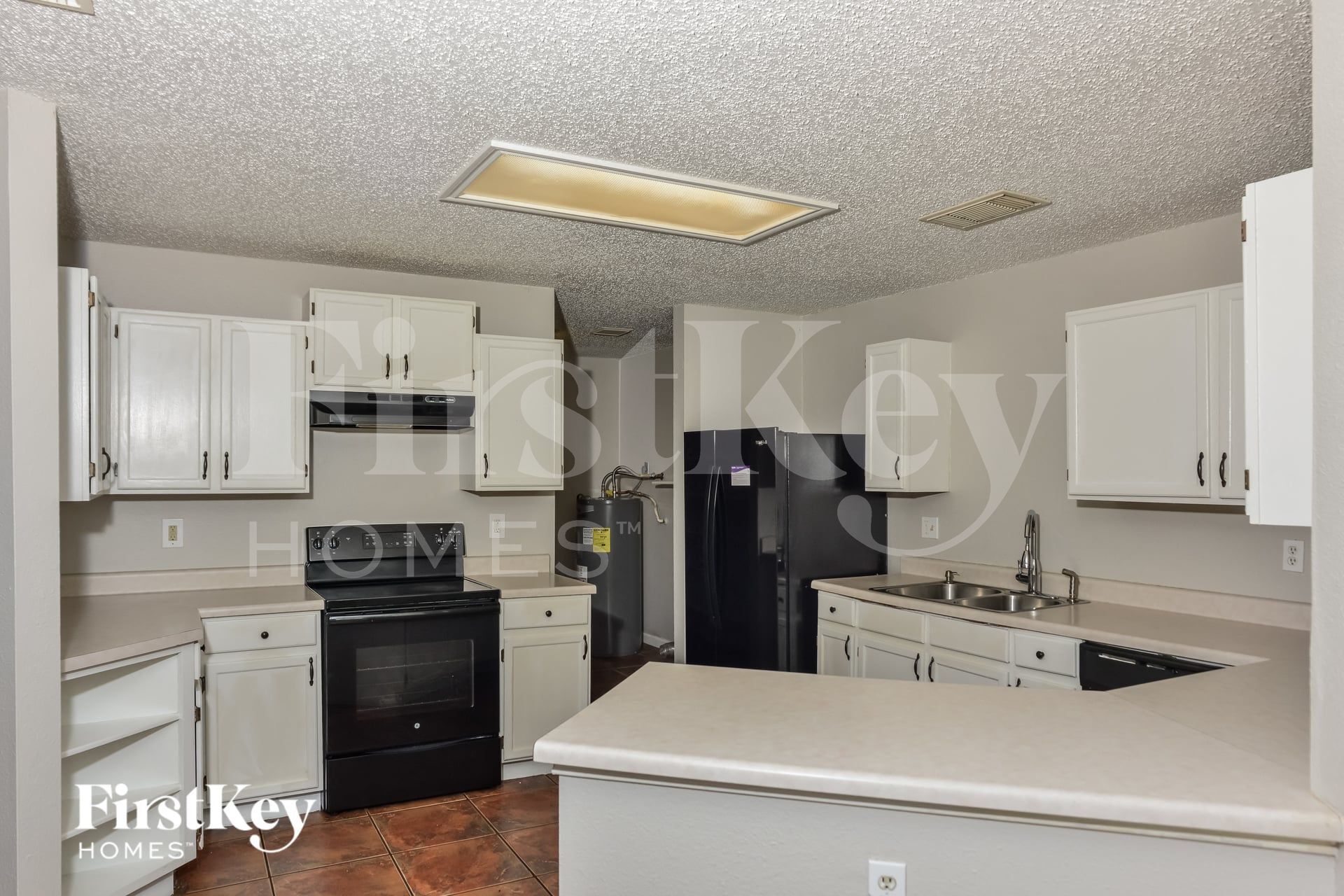 Building Photo - 13391 Greenstone