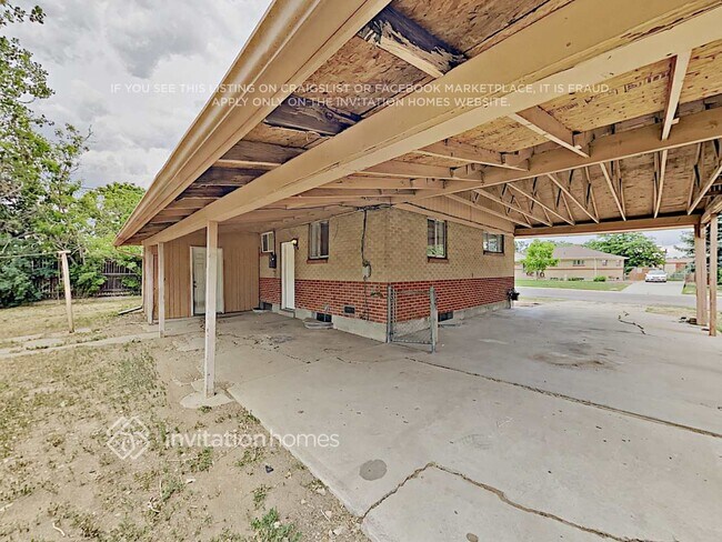 Building Photo - 7361 Quivas St