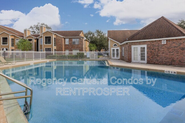 Building Photo - 4301 Lizshire Ln