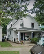 Building Photo - 2119 Grinstead Dr