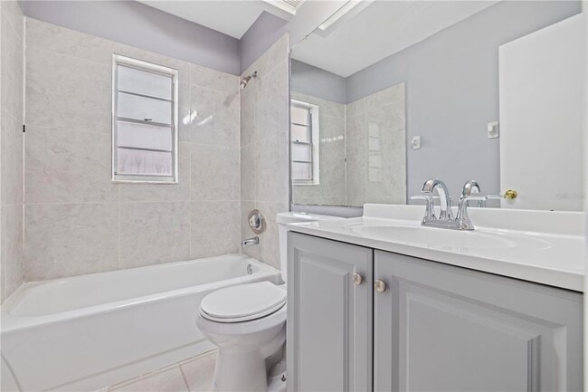 Building Photo - 8312 Clermont St