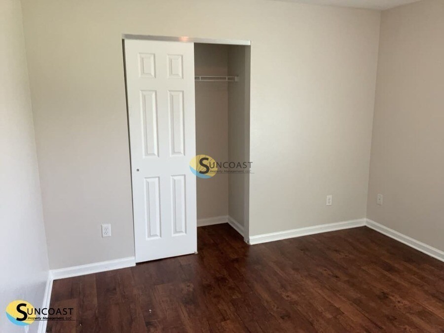 Building Photo - 8175 Golden Bamboo Dr