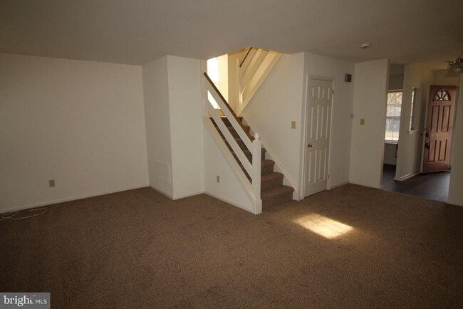 Building Photo - 2437 Norrington Dr