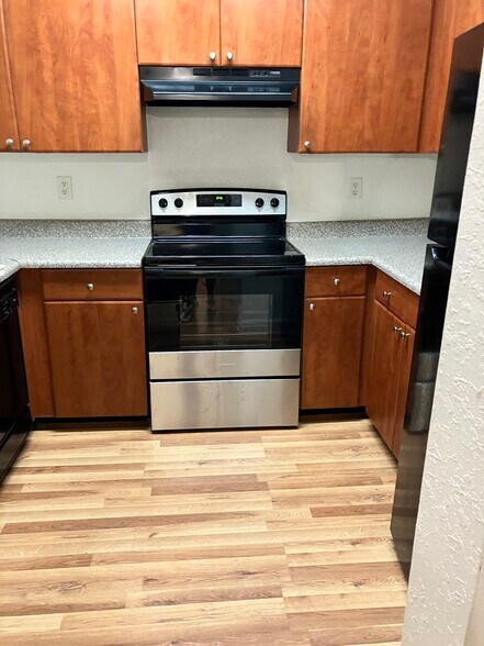 New stove - 304 E South St