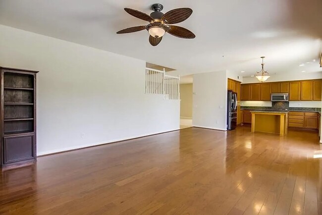 Building Photo - Wonderful 4 BR, 3 car w/ pool for rent in Alpine, CA