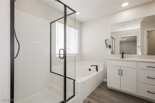 Building Photo - 2936 Sunday Silence Rd