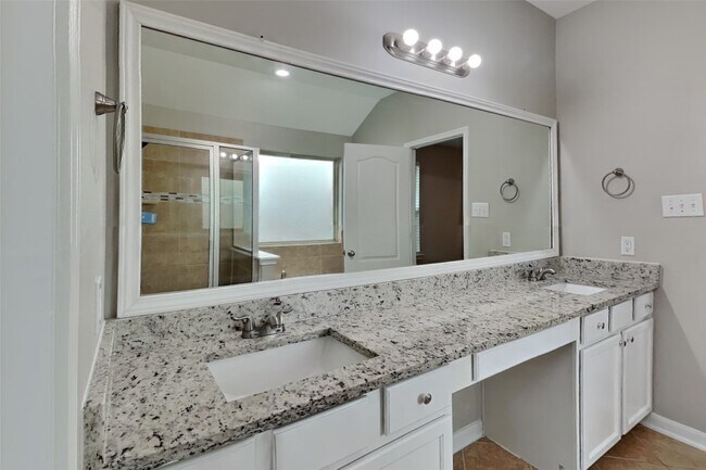 Building Photo - 20630 Sage Rain Ct