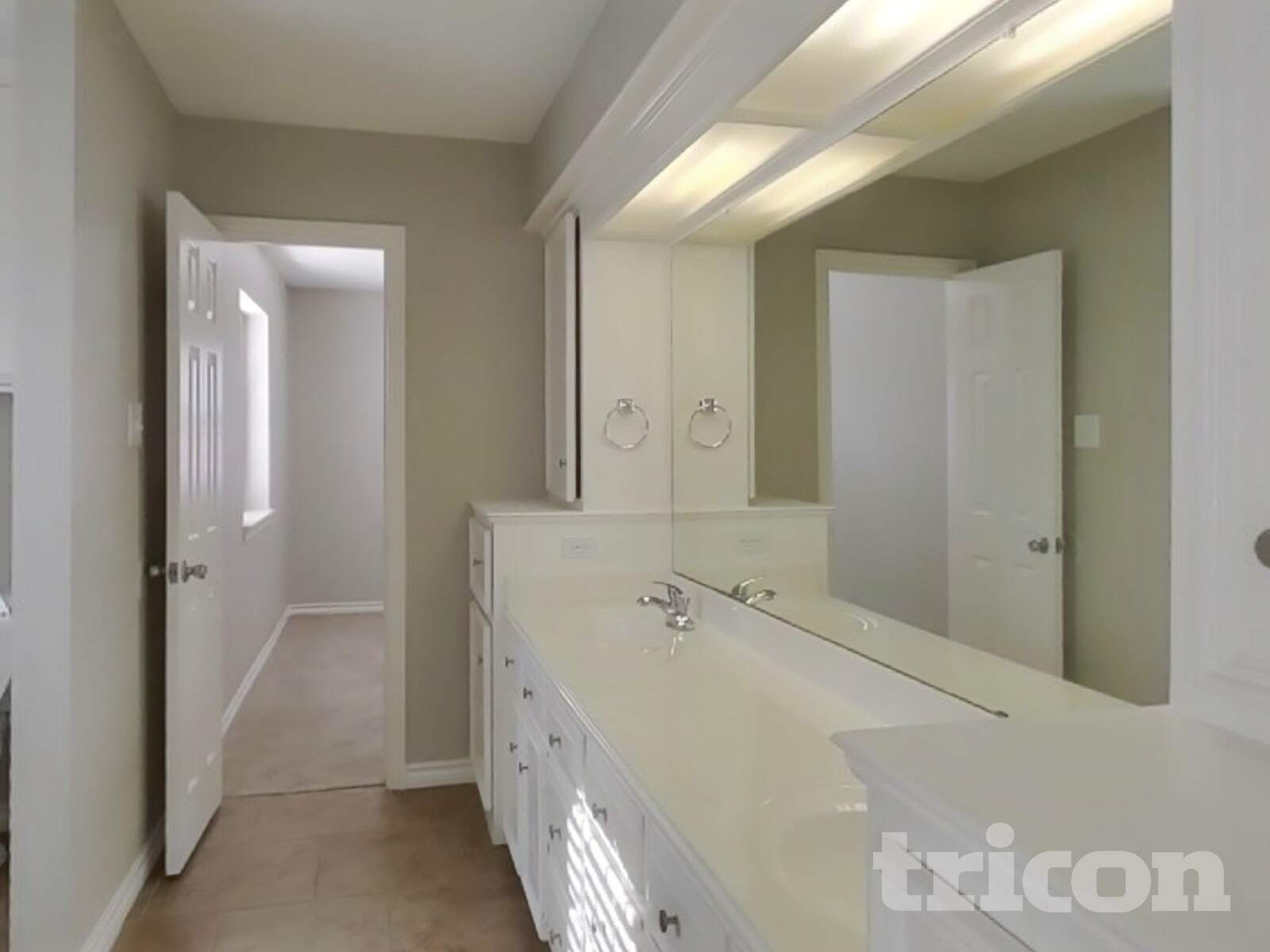 Building Photo - 15806 Crystal Brook Dr